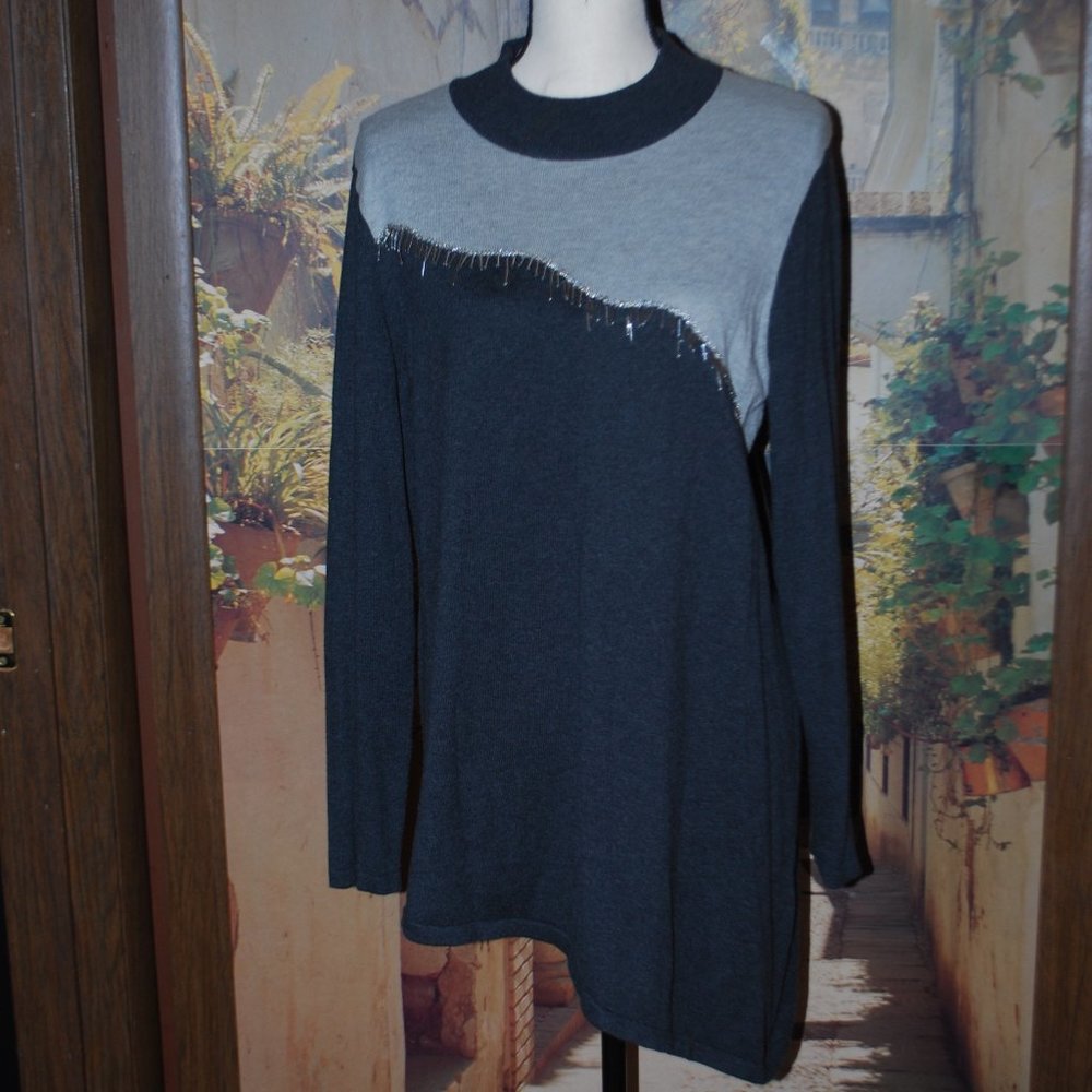 Alfani Light & Dark Gray Asymmetrical Tunic Sweater - XL